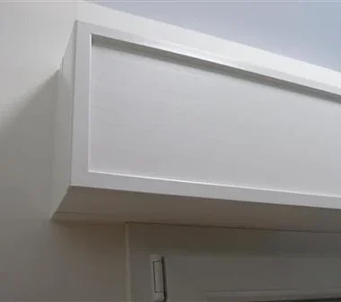 Cassonetti PVC colore bianco, altezza 350 mm, lunghezza 1200 mm, profondita massima di montaggio 150 mm